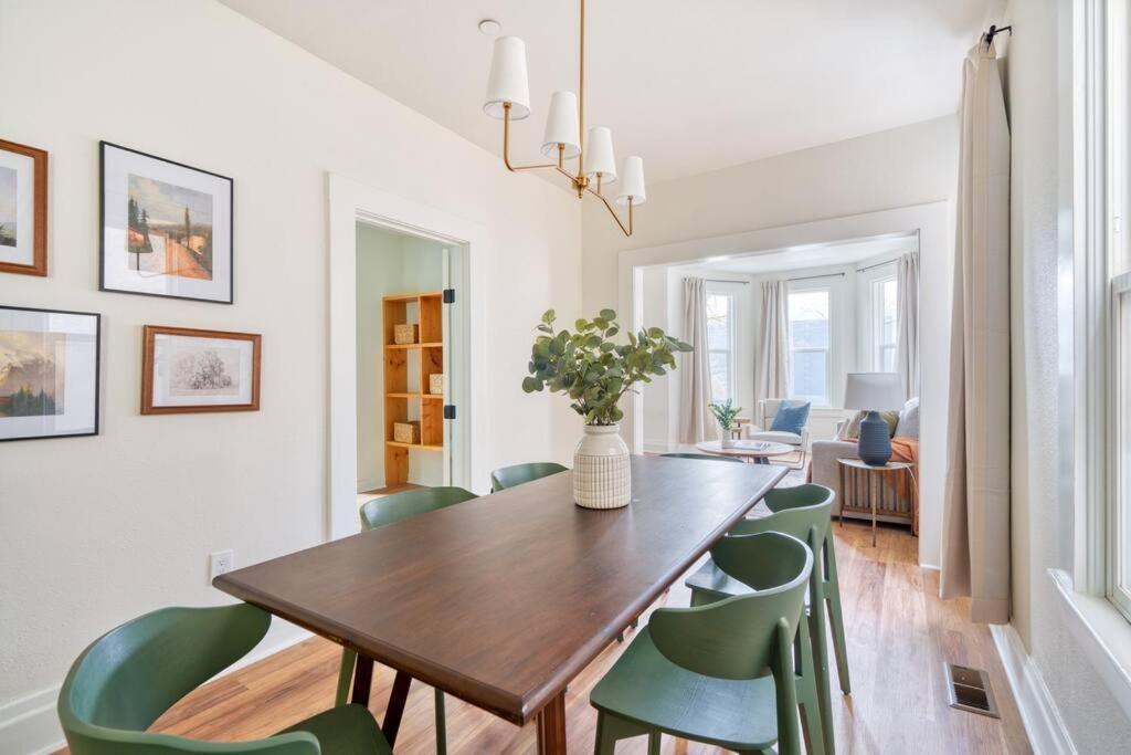 Stay Portland Collection - Portland Oasis - Stylish 4Br Home In Nob Hill エクステリア 写真